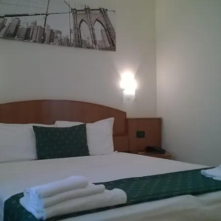 בית הארחה Alle Scuole 4*