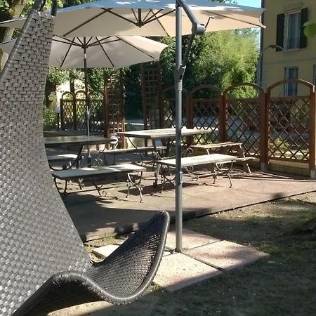 בית הארחה Alle Scuole Granarolo dellʼEmilia